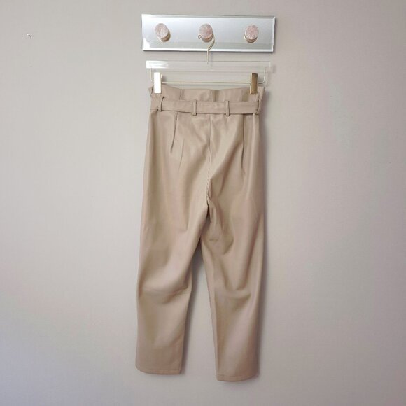 NWT Dolce Cabo Caramel vegan, faux leather belted pants, M - Picture 6 of 7